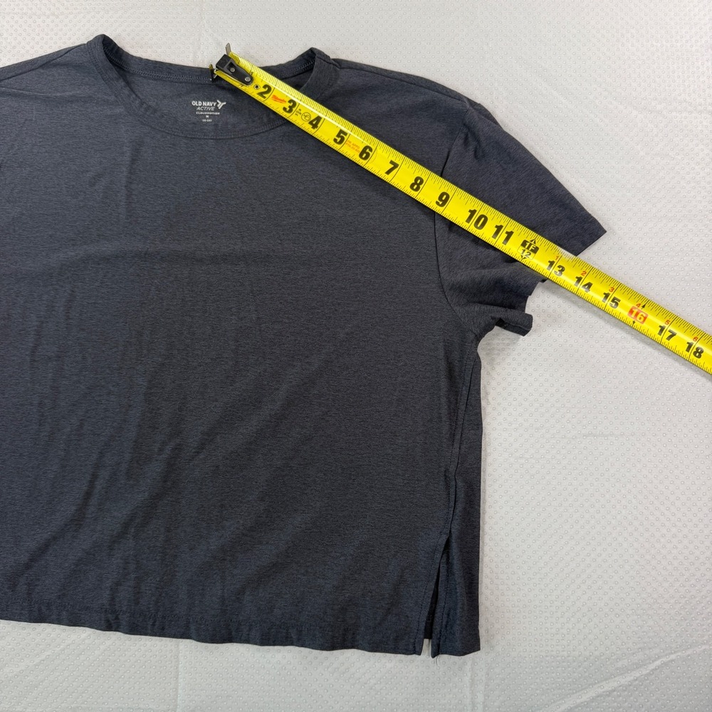 Old Navy Active Womens Medium Charcoal Gray CloudMotion Go-Dry Short Sleeve Top - Picture 3 of 7